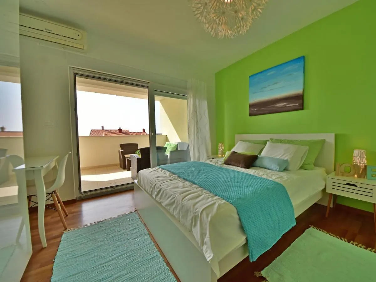 Apartment Cvit 2 By Interhome Klenovica